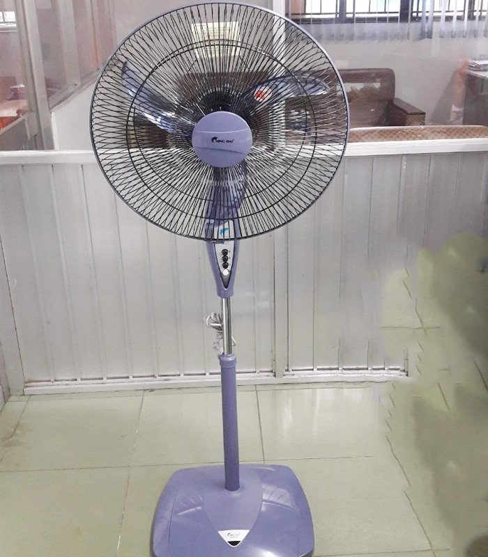 quạt đứng ching hai hs966a