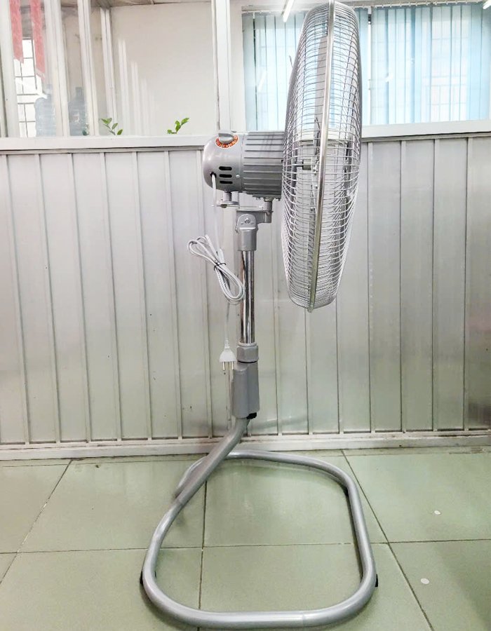 quạt sàn chân rút ching hai ff2522