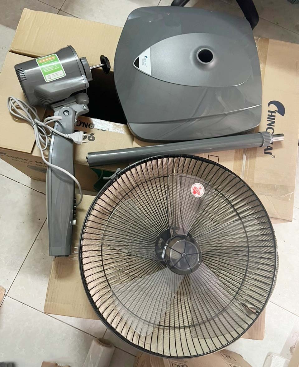 quạt đứng ching hai hs966
