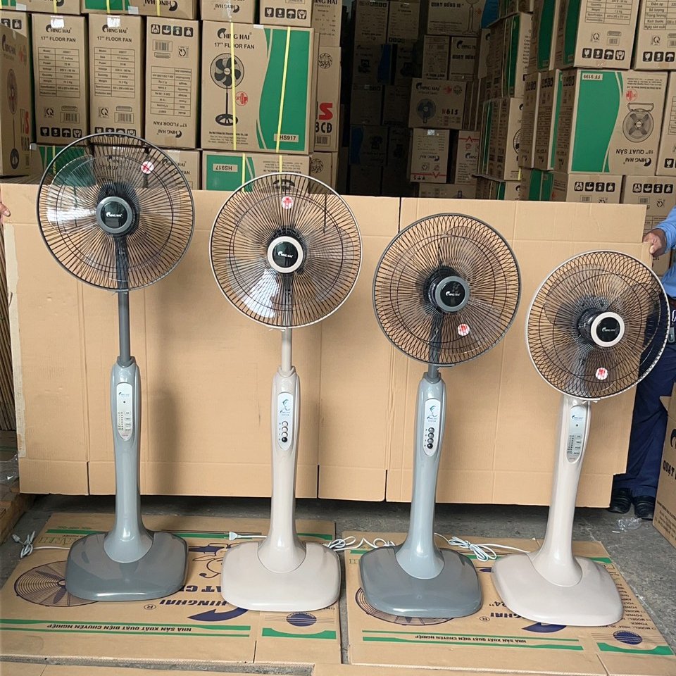 quạt đứng có điều khiển ching hai hs916a