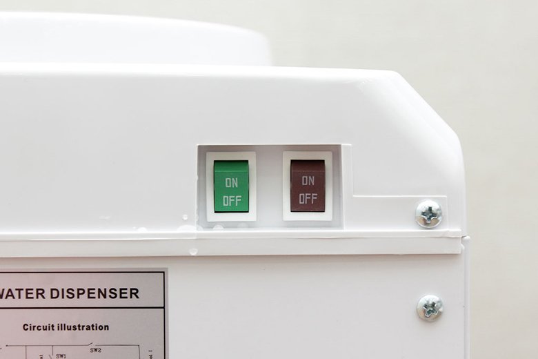 cây nước nóng lạnh kangaroo kg34c