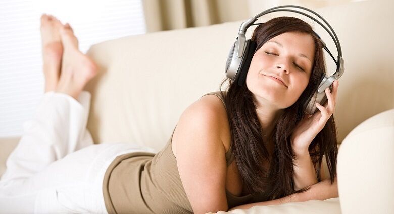 máy lạnh tủ đứng 2 chiều aqua inverter 2.5 hp aqa-fchv24c