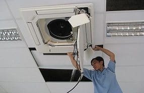máy lạnh âm trần daikin 2.5hp fcnq21mv1 / rnq21mv1 (gas r410a)