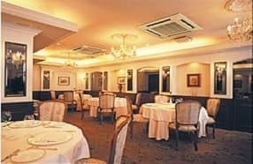 máy lạnh âm trần daikin 3.0hp fcnq26mv1/rnq26mv1 (gas r410a)