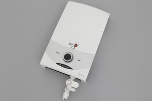 Máy nước nóng Ariston SM45E-VN 4.5KW