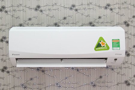 Máy lạnh Daikin Inverter FTKV50NVMV 2.0 HP
