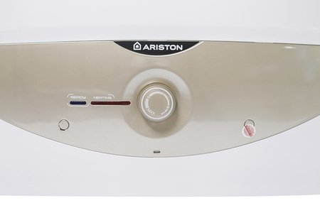 Máy nước nóng Ariston 15 lít SL 15 MT