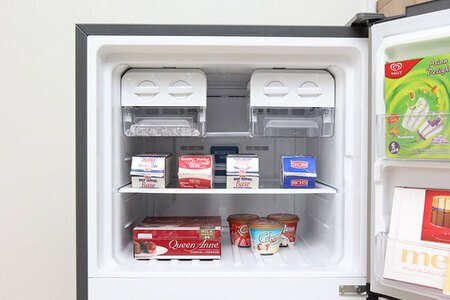 Tủ lạnh Electrolux 349 lít ETE3500AG