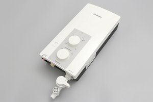 Máy nước nóng Panasonic DH-3RL2VH 3.5KW ( Không bơm )