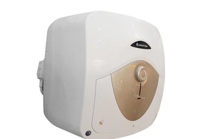 Máy nước nóng Ariston AN 30 RS MT 30 lít