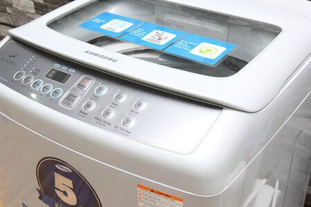 Máy giặt Samsung 7.2 kg WA72H4000SG