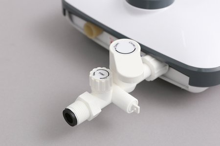 Máy nước nóng Beko BWI35S1A-213