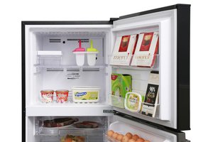 Tủ lạnh Toshiba Inverter 171 lít GR-M21VUZ1 UKK