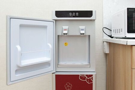 Cây nước nóng lạnh Kangaroo KG40N