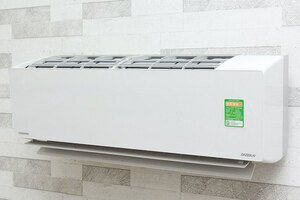 Máy lạnh Toshiba Inverter RAS-H13G2KCVP-V 1.5 HP