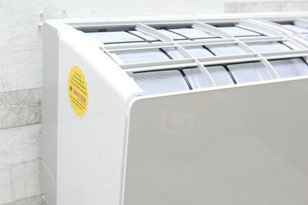 Máy lạnh Toshiba Inverter RAS-H13G2KCVP-V 1.5 HP