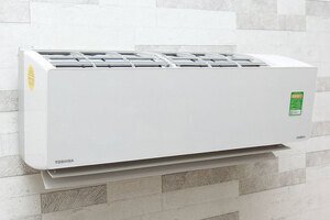 Máy lạnh Toshiba Inverter RAS-H18G2KCVP-V 2 HP
