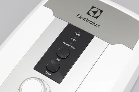 Máy nước nóng EWE451HB-DWS2 4500W