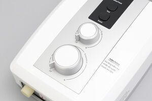Máy nước nóng EWE451HB-DWS2 4500W