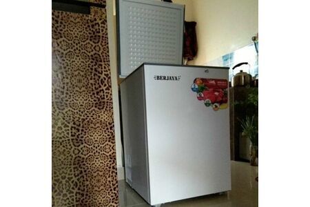 TỦ ĐÔNG BERJAYA 105 LÍT BJY-CFSD100A-R6 R134A