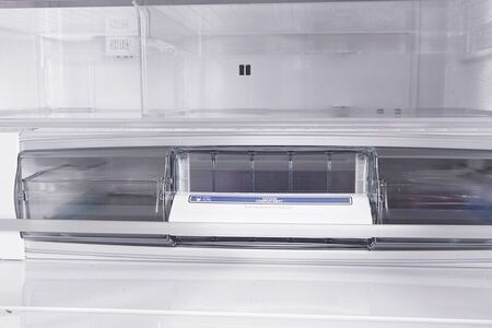 Tủ lạnh 6 cánh Hitachi X670GV(X) 722 Lít Inverter dòng French Door - Hàng chính hãng