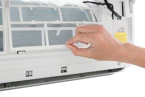 Máy lạnh Electrolux Inverter 1.5 HP ESV12CRR-C2
