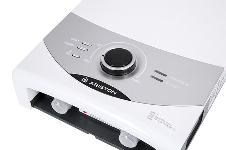 Máy nước nóng Ariston AURES SM45PE SBS VN