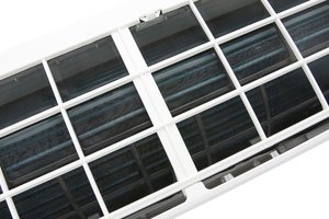 Máy lạnh Aqua Inverter 1.5 HP AQA-KCRV12WNZ