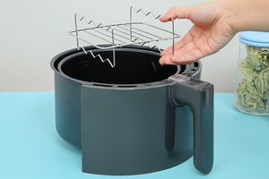 Nồi chiên không dầu Electrolux E6AF1-220K 3 lít