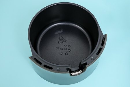 Nồi chiên không dầu Electrolux E6AF1-220K 3 lít