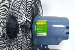 Quạt treo tường Panasonic F409MB