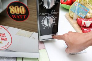 Lò vi sóng Sharp 20 Lít R-203VN-M