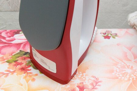 Bàn ủi khô Electrolux EDI1004