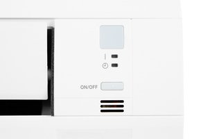 Máy lạnh Daikin 1.5 HP ATF35UV1V/ARF35UV1V thái lan đồng