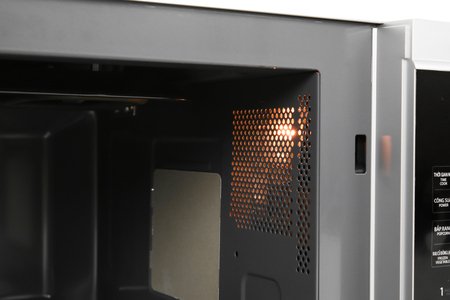 Lò vi sóng có nướng Toshiba ER-SGS34(S1)VN 34 lít