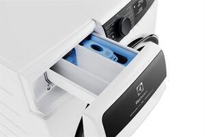Máy giặt Electrolux UltimateCare 700 Inverter 13 kg EWF1343R7WC