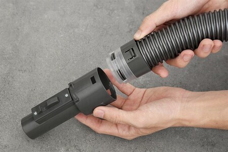 Máy hút bụi công nghiệp Hitachi CV-995HC 24CV CGB