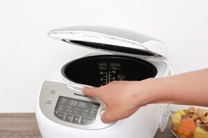 Nồi cơm điện tử Panasonic 1.8 lít SR-CX188SRA