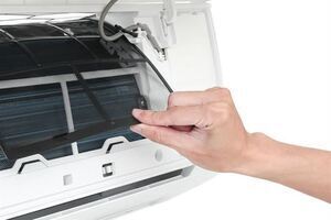 Máy lạnh Aqua Inverter 1.5 HP AQA-RV13QA3