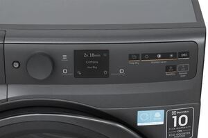 Máy sấy bơm nhiệt Electrolux UltimateCare 9 kg EDH902R9SC