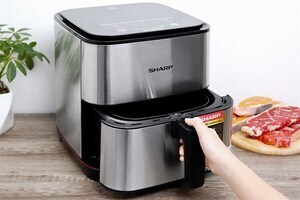 Nồi chiên không dầu Sharp 7 lít KF-AF70EV-ST