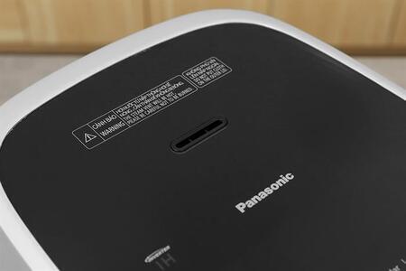 Nồi cơm cao tần Panasonic 1.5 lít SR-HNS151WRA