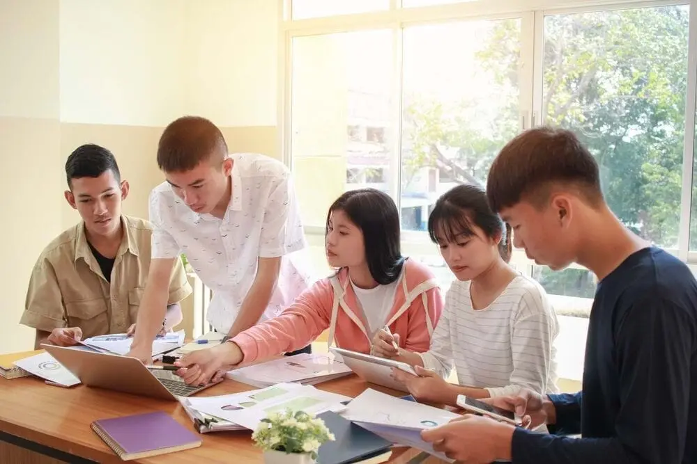 cau-chuyen-ve-dori-1