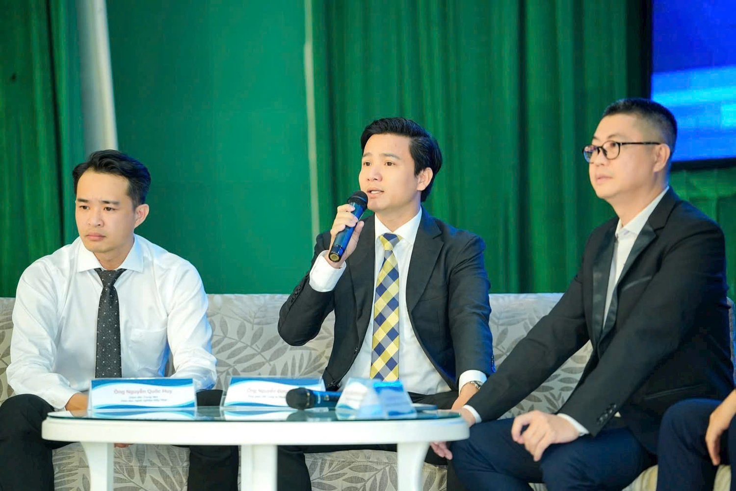 z7195034395773-0c04a7cd2e6f8547a827a5b8f58715a7