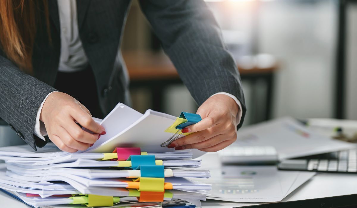 ho-so-can-thiet-du-hoc-nghe-cham-soc-suc-khoe