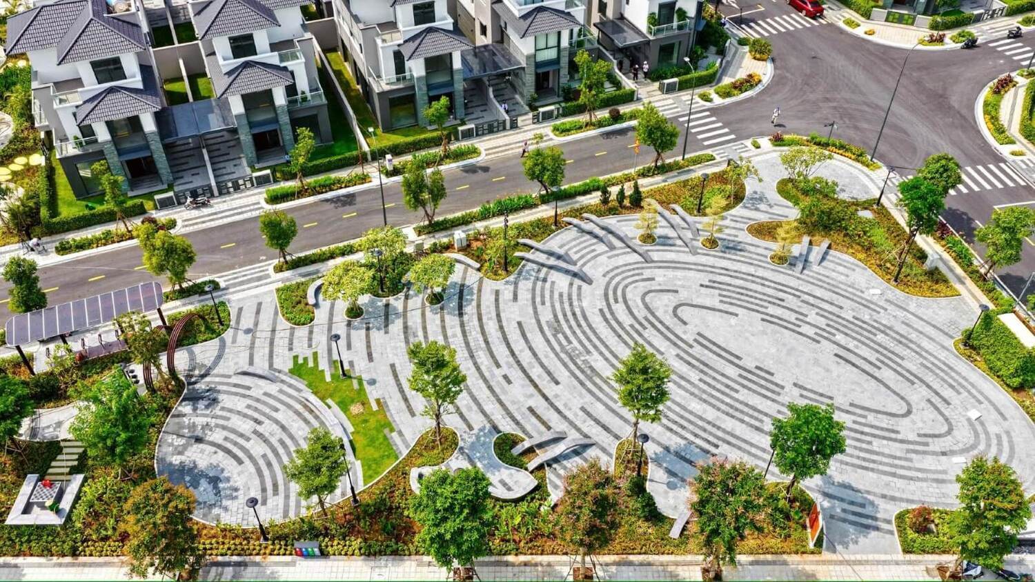 Gladia by the Waters