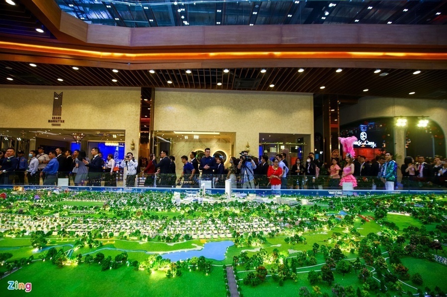 cận cảnh điểm tiếp khách lớn nhất toàn quốc của novaland