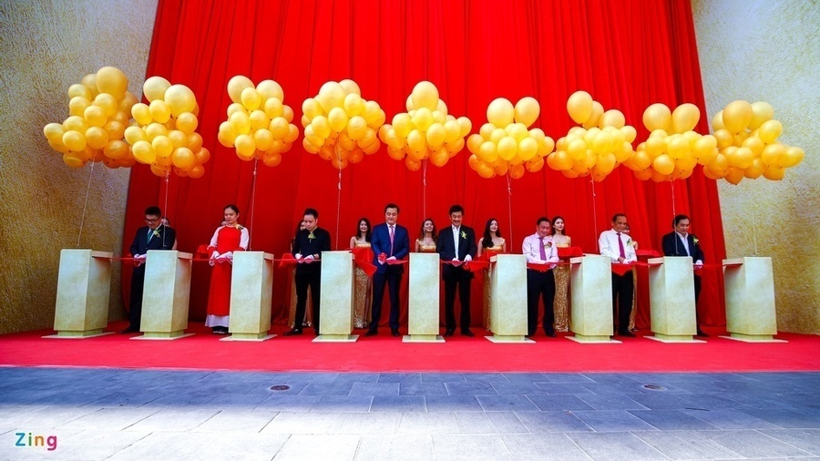 cận cảnh điểm tiếp khách lớn nhất toàn quốc của novaland