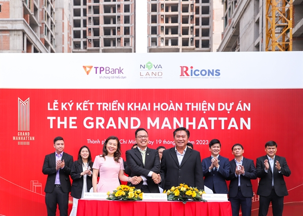 novaland, tpbank và ricons hợp sức đẩy nhanh hoàn thiện the grand manhattan