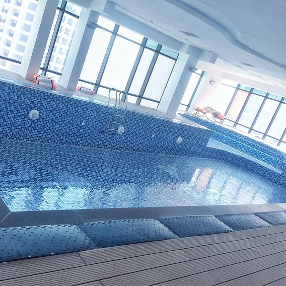 hồ bơi gia nhiệt